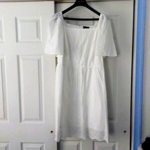 White cotton eyelet dress with short sleeves, AKA, 18